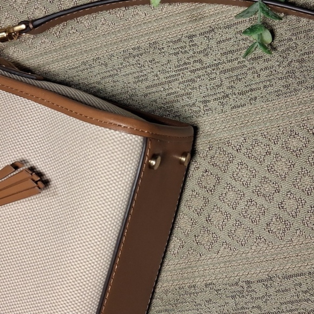 Kate Spade Toujours Medium Crossbody Bag - Picture 8 of 16